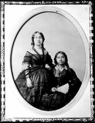 Pauahi & Liliʻu