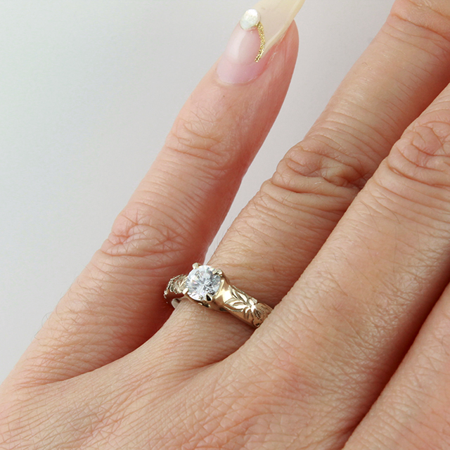 【ハワイアンパームス・ジュエリー】＜真心込めてプロポーズ！＞14Kゴールド ３mm幅 立て爪 ダイヤモンド(スタンダード品質 0.15ct )付きリング